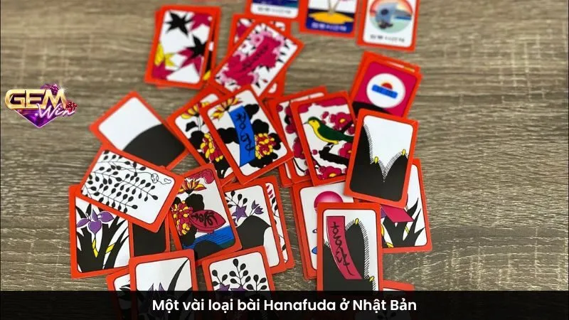 Một vài loại bài Hanafuda ở Nhật Bản